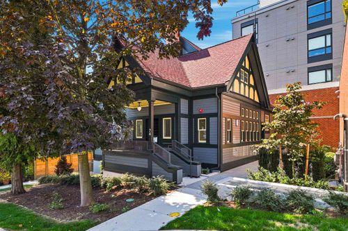 74 First Street, New Westminster, BC, V3L2G1 | Card Image