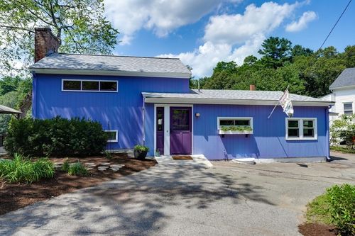 9 Stonecleve Rd, Wellesley, MA, 02482-4312 | Card Image