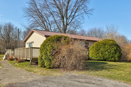 7507 W Caro Rd, Reese, MI, 48757-9224 | Card Image