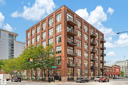 apt-302b-701 W Jackson Blvd, Chicago, IL, 60661-5311 | Card Image