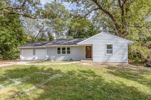 1010 S Jefferson St, Batavia, IL, 60510-3040 | Card Image