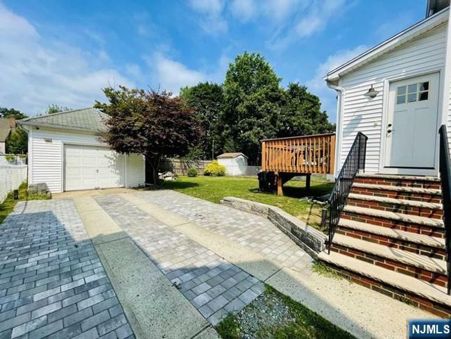 60 Bellevue Ave, House other with 3 bedrooms, 2 bathrooms and null parking in Elmwood Park NJ | Image 26