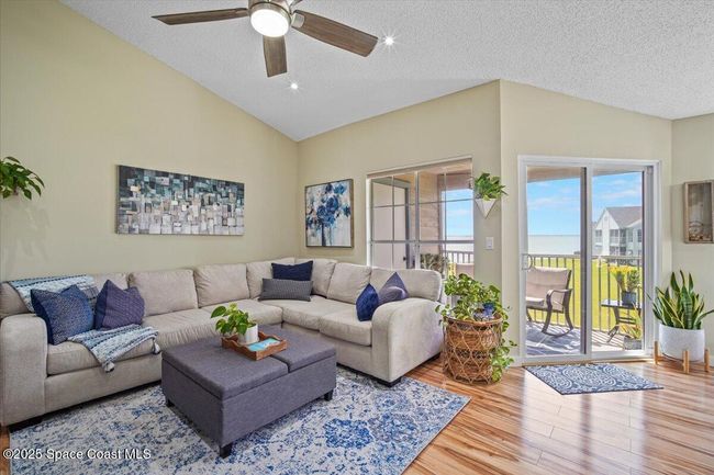 CC-206 - 7040 N Highway 1, Condo with 2 bedrooms, 2 bathrooms and null parking in COCOA FL | Image 4