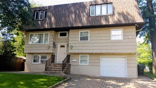 41 Claremont Ave, Colonia, NJ, 07067-2901 | Card Image