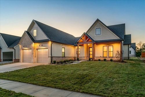 745 Azalea Ln, Versailles, KY, 40383-8312 | Card Image