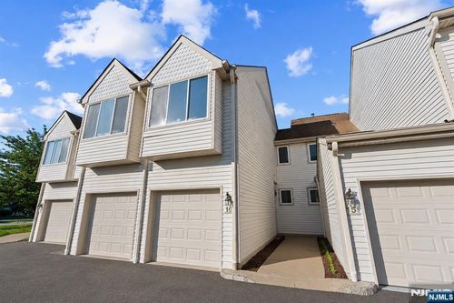 16 Franklin Court, Montville Township, NJ, 07045 | Card Image