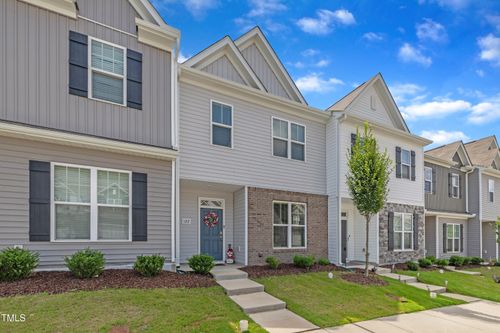 122 Enterprise Drive, Clayton, NC, 27520 | Card Image