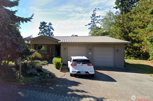 730 Tillamuk Dr, La Conner, WA, 98257-9611 | Card Image