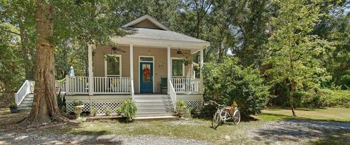 515 Lamarque St, Mandeville, LA, 70448-5329 | Card Image