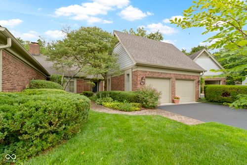 9321 Spring Forest Drive, Indianapolis, IN, 46260 | Card Image