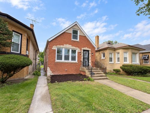 8332 S Oglesby Avenue, Chicago, IL, 60617 | Card Image