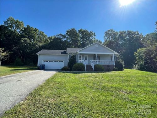 2474 Oak Valley Ln, Maiden, NC, 28650-8569 | Card Image