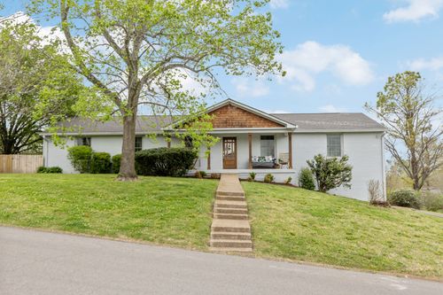 6334 Percy Dr, Nashville, TN, 37205-4127 | Card Image
