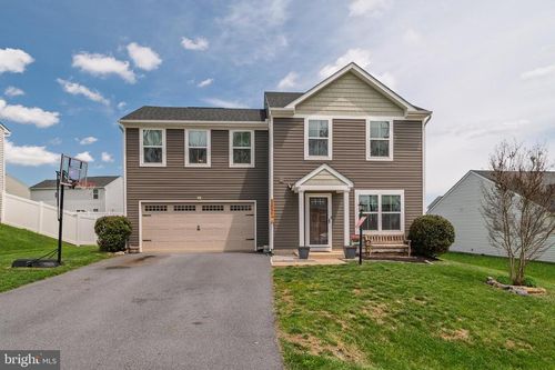 200 Salida Trl, MARTINSBURG, WV, 25403-1656 | Card Image