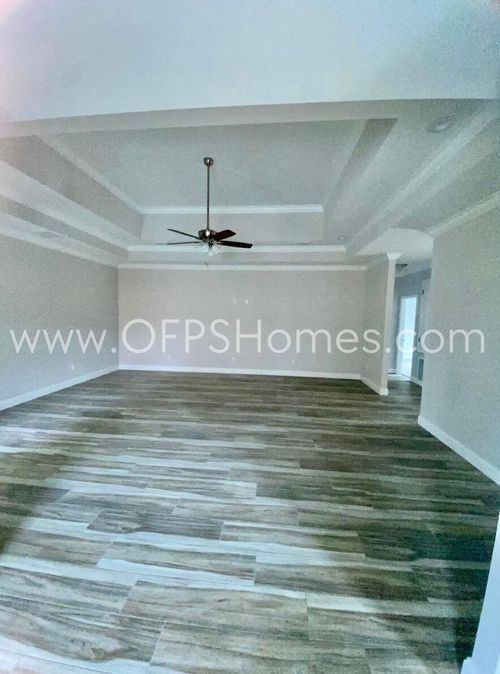 519 Friendship Rd, Mary Esther, FL, 32569-2218 | Card Image