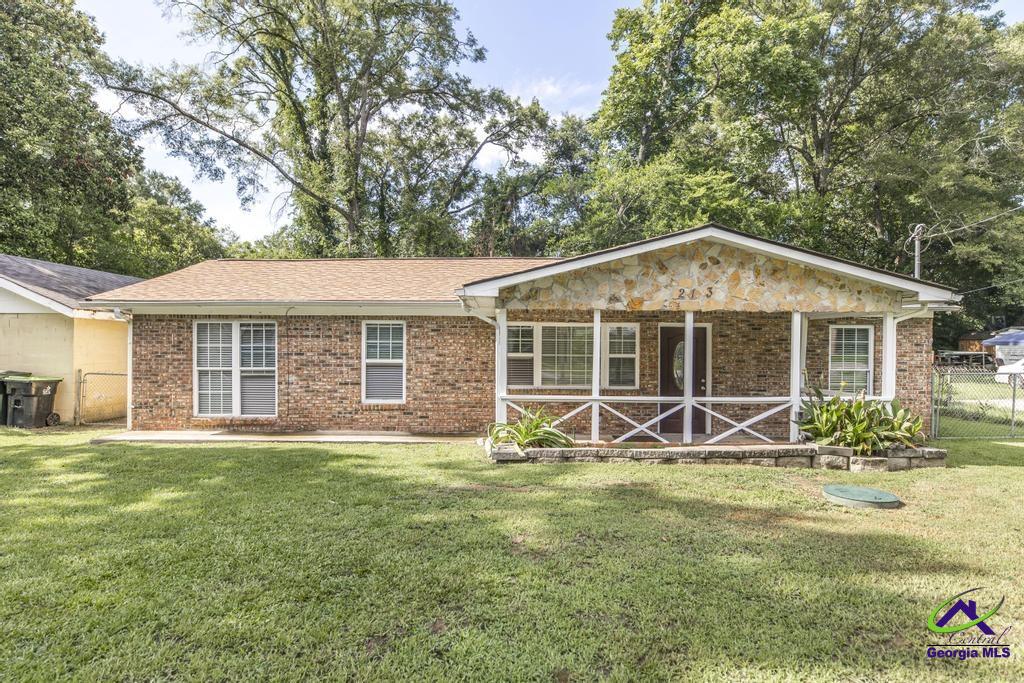 Carroll Dr, Warner Robins, GA 31093