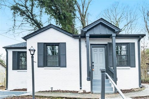160 Adeline Ave Nw, Atlanta, GA, 30314-1818 | Card Image