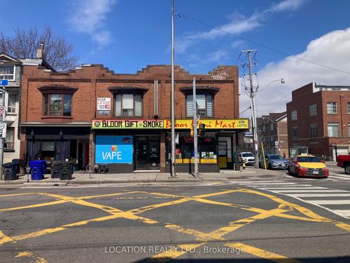 1422 Bloor St W, Toronto, ON, M6P3L5 | Card Image