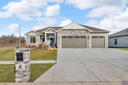 3400 Se Howard Dr, Topeka, KS, 66605-2021 | Card Image