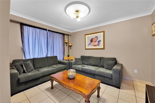 11 Algonquin Crt, House other with 3 bedrooms, 2 bathrooms and 3 parking in Hamilton ON | Image 11