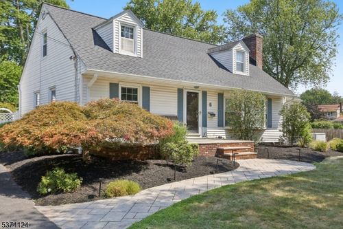 6 Dartford Rd, Morris Plains, NJ, 07950-3014 | Card Image