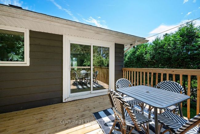 1666 Fisher Ave, House other with 3 bedrooms, 2 bathrooms and 3 parking in Ottawa ON | Image 28