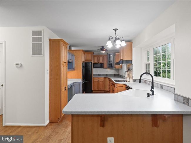 5019 King David Blvd, House other with 4 bedrooms, 3 bathrooms and null parking in ANNANDALE VA | Image 9