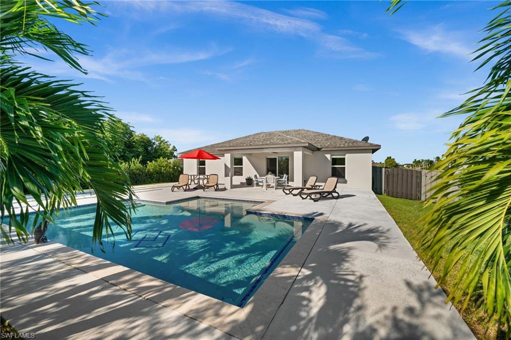 Residential Lease in CAPE CORAL 3