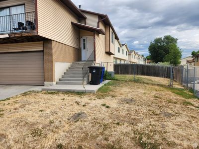 760 W 4800 S, Home with 3 bedrooms, 1 bathrooms and 2 parking in Taylorsville UT | Image 3