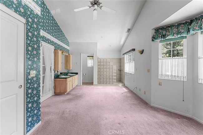 Primary Bedroom | Image 36