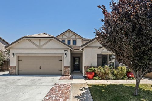 315 Timberline Way, Madera, CA, 93636-8960 | Card Image