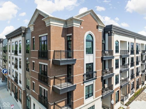 unit-c305-41 N Rangeline Rd, Carmel, IN, 46032-2468 | Card Image