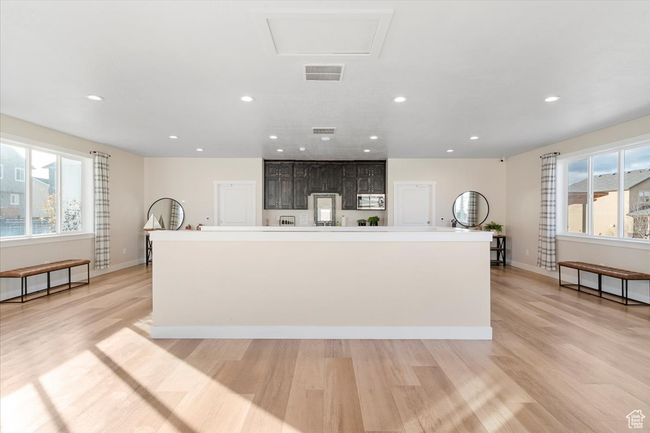 Clubhouse | Image 51