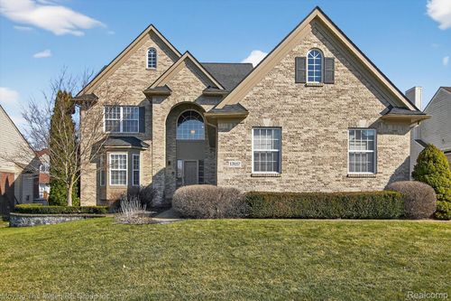 13117 Vista Dr, Van Buren Township, MI, 48111-1350 | Card Image