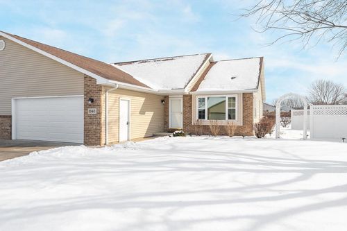 3540 N Terri Lane, GRAND CHUTE, WI, 54914 | Card Image