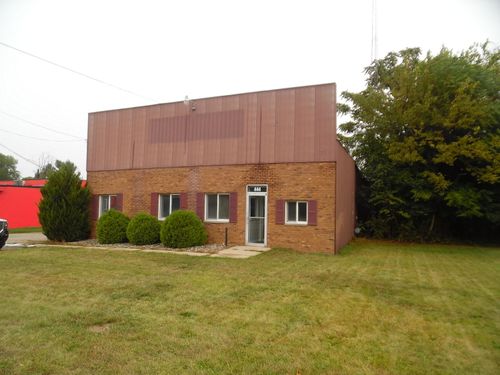 444 E Prospect St, Jackson, MI, 49203-4439 | Card Image