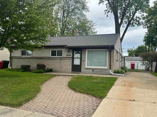 26100 Kathy St, Roseville, MI, 48066-3219 | Card Image