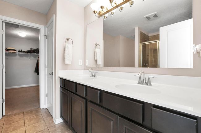 8601 Crooked Maple Dr, House other with 3 bedrooms, 3 bathrooms and null parking in Blacklick OH | Image 14