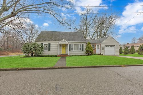 1908 N 3rd St, New Brighton, PA, 15066-1024 | Card Image