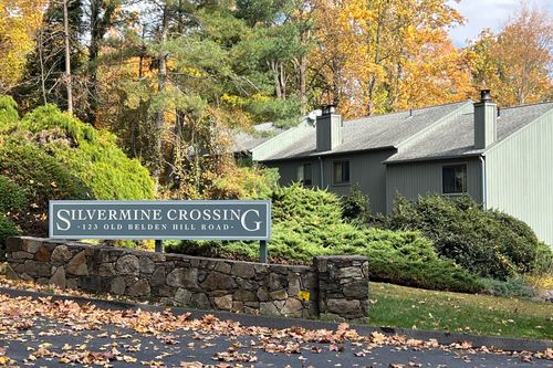 apt-5-123 Old Belden Hill Rd, Norwalk, CT, 06850-1379 | Card Image