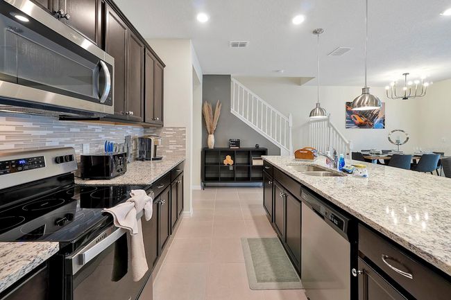 4014 Lana Ave, Townhouse with 5 bedrooms, 5 bathrooms and null parking in DAVENPORT FL | Image 13