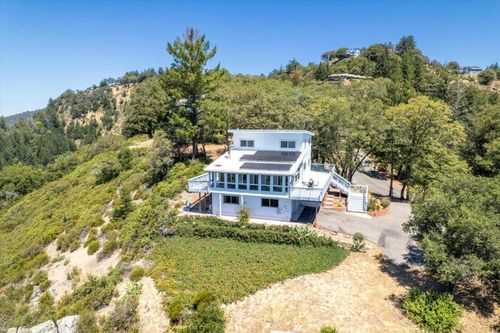18568 Favre Ridge Road, Los Gatos, CA, 95033 | Card Image