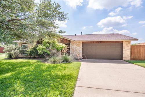 3736 Pageant Pl, Dallas, TX, 75244-7031 | Card Image