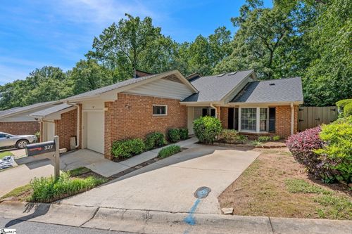 327 Mockingbird Hl, Greenville, SC, 29605-5307 | Card Image