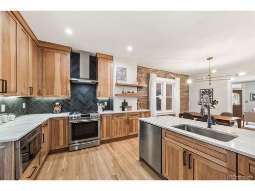 35 W Byers Pl, Denver, CO, 80223-1825 | Card Image