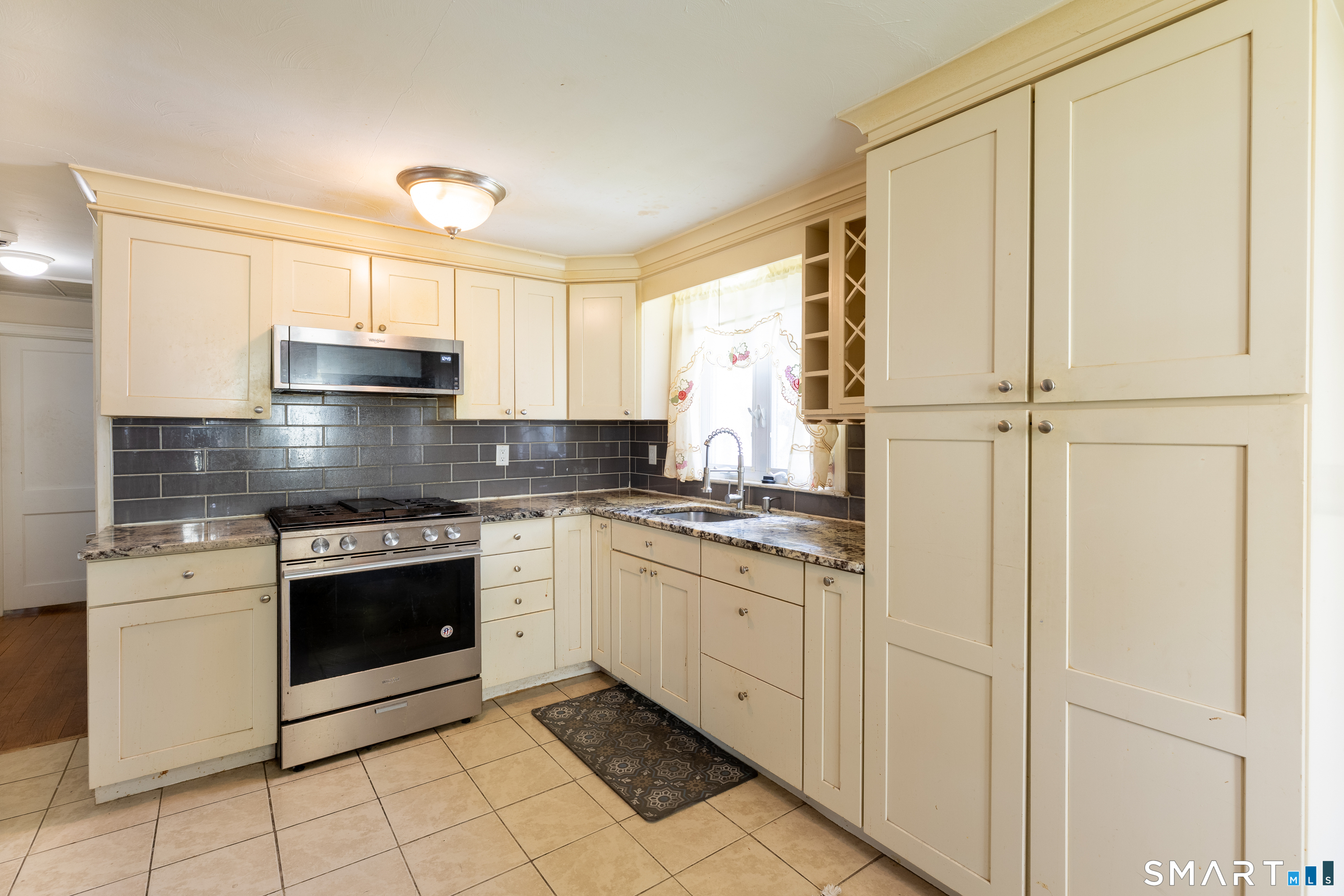 Residential in Hartford 4