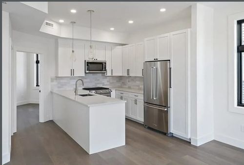 1-103 Washington, Somerville, MA, 02143 | Card Image