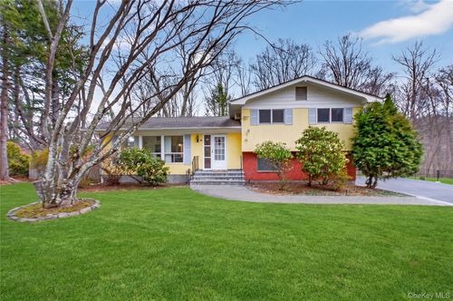 2314 Sultana Dr, Yorktown Heights, NY, 10598-3705 | Card Image