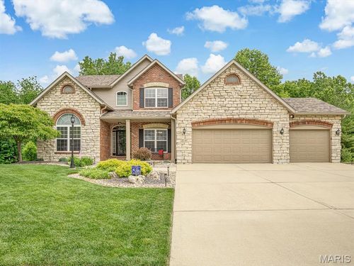 13 Timber Bluff Ct, Glen Carbon, IL, 62034-1387 | Card Image