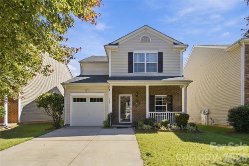 968 Willow Creek Dr, Gastonia, NC, 28054-1316 | Card Image